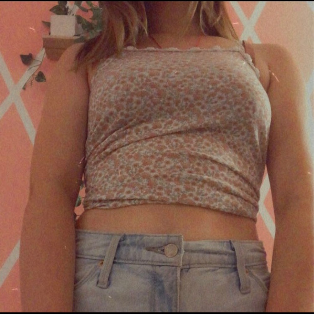 Floral + floral hem spaghetti strap tank top.